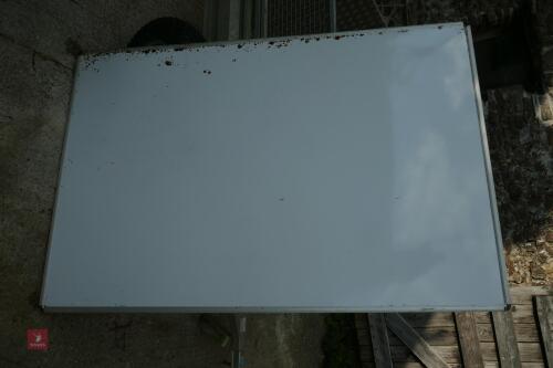 LARGE WHITEBOARD