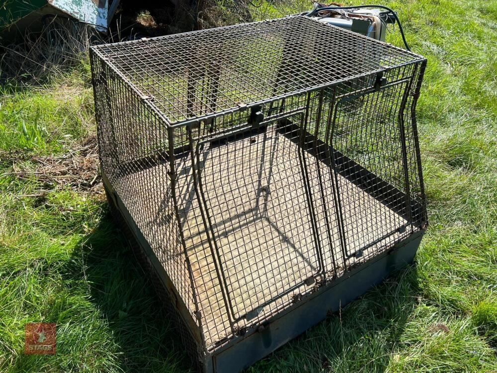 DOG TRANSPORT CAGE