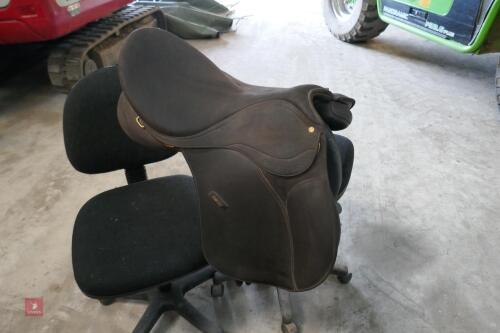 WINTEC 2000 17 1/2" SADDLE