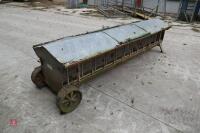 IAE GALVANISED LAMB MOBILE CREEP FEEDER - 4