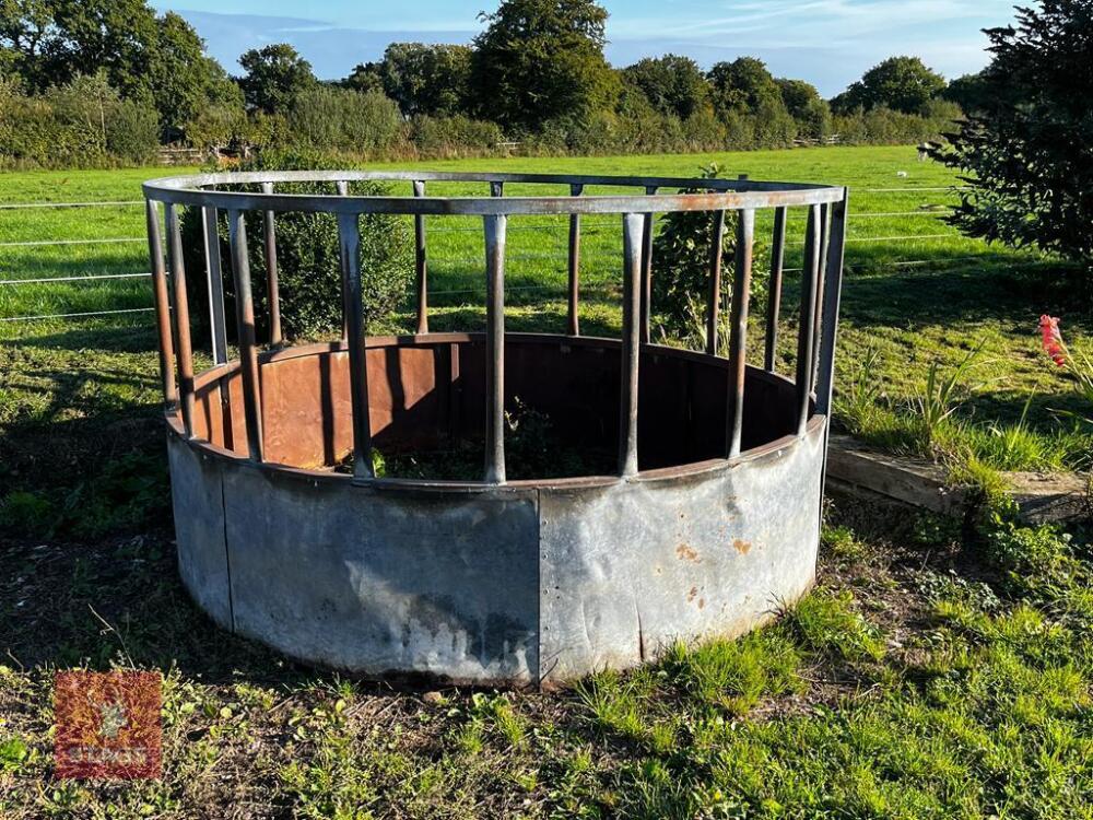 GALVANIZED ROUND BALE FEEDER