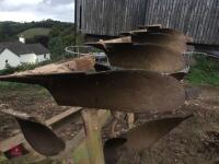 DOWDESWELL DP8A 4 FURROW PLOUGH - 11