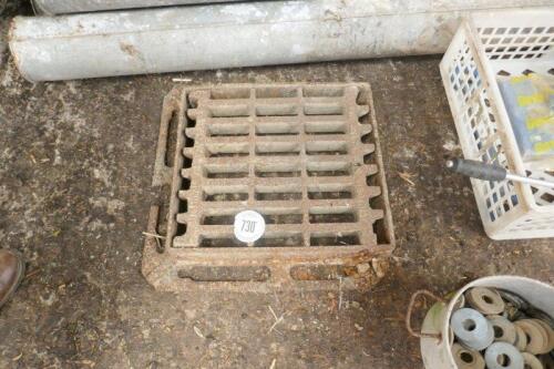 DRAINAGE GRATE