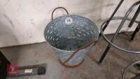 GALVANISED KINDLING BASKET