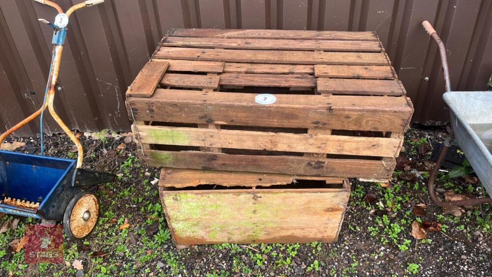 POULTRY CRATE + STORAGES BOXES