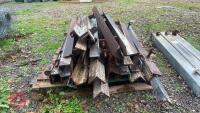 PALLET OF HANGING POSTS AND PLATES - 6