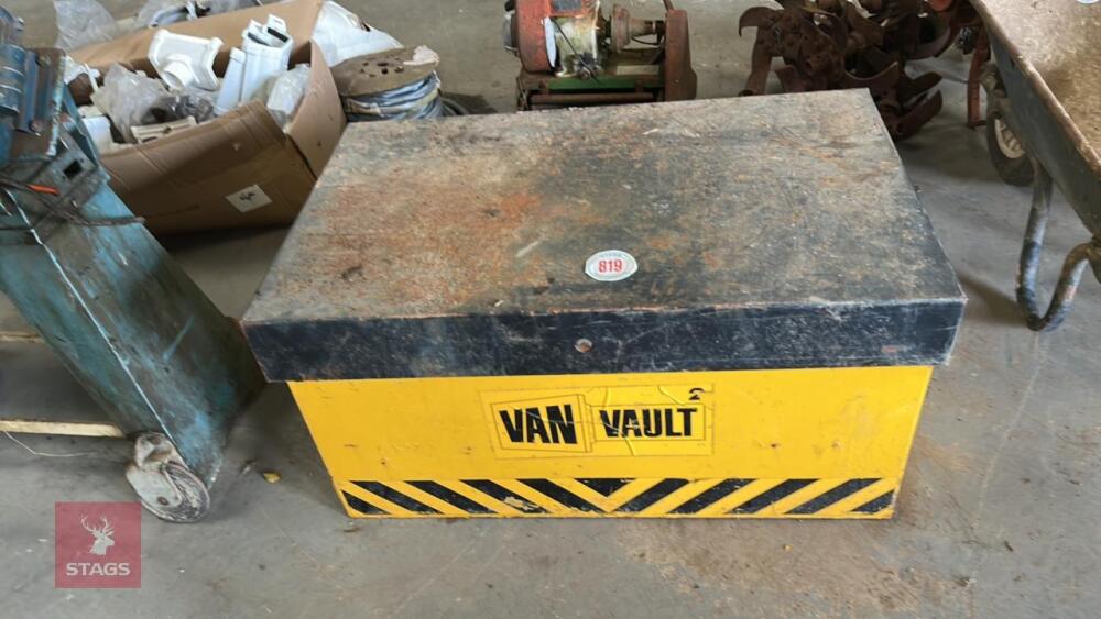 VAN VAULT