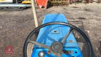 FORD 1210 COMPACT TRACTOR - 11