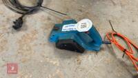 BLACK AND DECKER BELT SANDER - 2