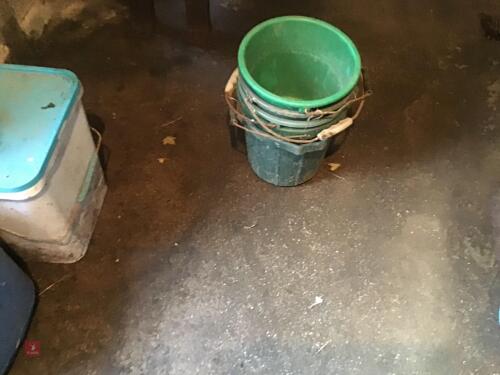 5 CALF BUCKETS 10LTR