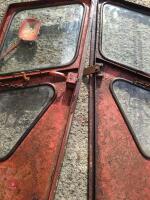 2 X MASSEY FERGUSON 135 CAB DOOR