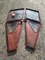 2 X MASSEY FERGUSON 135 CAB DOOR - 3