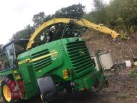 JOHN DEERE 7450 FORAGER - 4