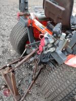 KUBOTA B1700 COMPACT TRACTOR - 3