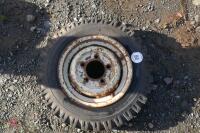 6.00-16 LAND ROVER WHEEL + TYRE - 2