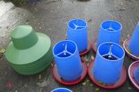 10 MINOLA FEEDERS WITH RAIN HATS - 3