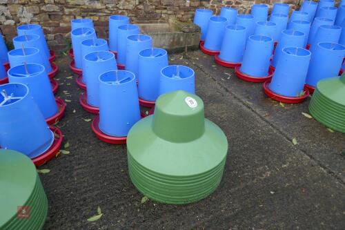 10 MINOLA FEEDERS WITH RAIN HATS