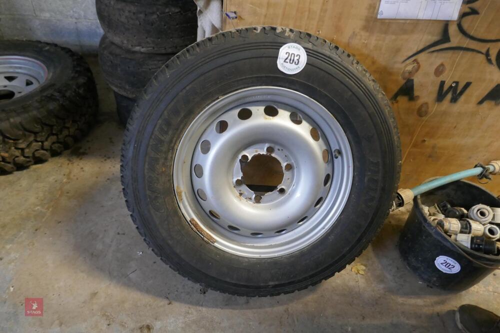 MITSUBISHI L200 WHEEL AND TYRE