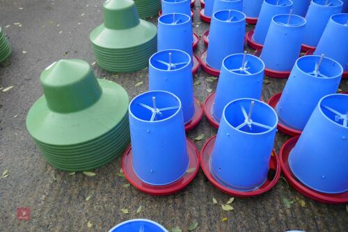 10 MINOLA FEEDERS WITH RAIN HATS