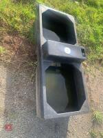 PLASTIC DOUBLE SIDED WATER TROUGH - 6