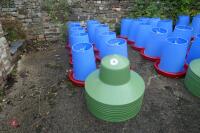 10 MINOLA FEEDERS WITH RAIN HATS - 5