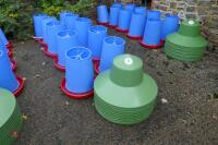 10 MINOLA FEEDERS WITH RAIN HATS - 2