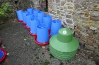 10 MINOLA FEEDERS WITH RAIN HATS