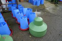 10 MINOLA FEEDERS WITH RAIN HATS - 5