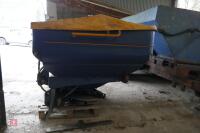 KRM M2 FERTILISER SPREADER - 2