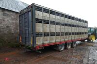 35' TRIPLE TANDEM AXLE LIVESTOCK TRAILER - 3