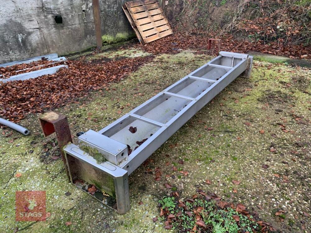 10' STAINLESS STEEL WATER TROUGH