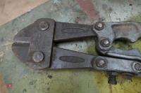 PAIR OF BOLT CUTTERS - 4