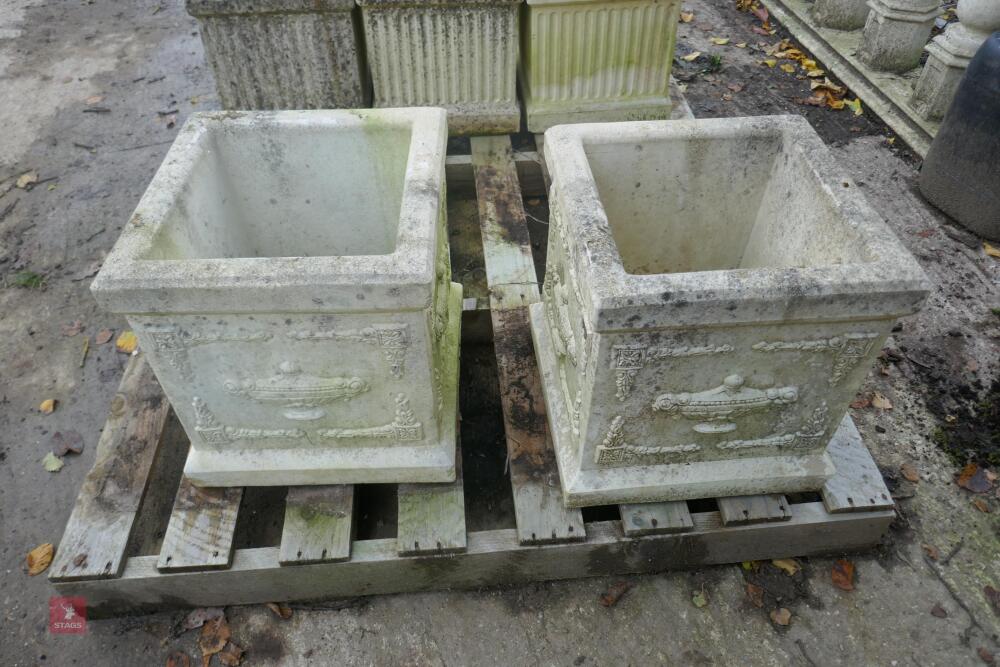 2 X SQUARE PLANTERS