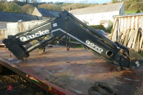 2005 QUICKE Q970 F/E LOADER