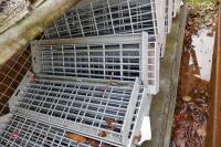 10 GALVANISED STEEL FIRE ESCAPE STEPS - 2