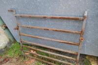 HEAVY DUTY HOMEMADE SHEEP HURDLE - 5