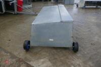 IAE 7' 6" GALVANISED CREEP FEEDER - 9