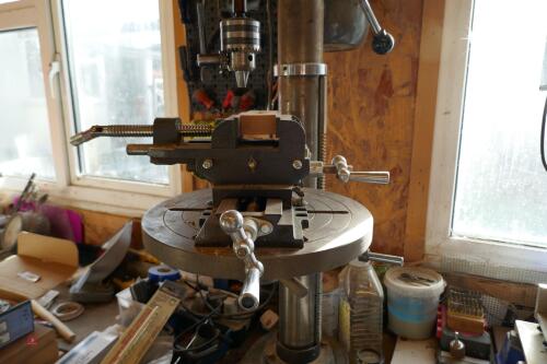 12 SPEED 16MM DRILL PRESS