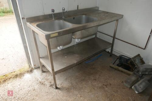 1 X SS FREESTANDING SINK UNIT