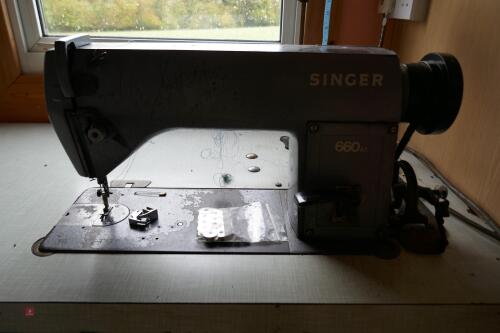 SINGER HEAVY DUTY FACTORY SEWING MACHINE