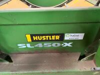 2017 HUSTLER 450X ROUND BALE UNROLLER - 7