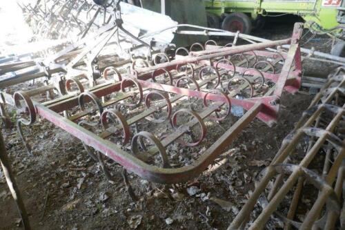 SPRING TINE CULTIVATOR