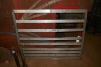 RAMP GATE FOR LIVESTOCK TRAILER - 3