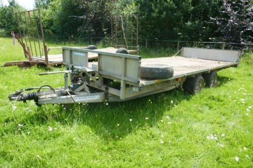 IFOR WILLIAMS TIPPING FLAT BED TRAILER