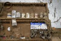 LARGE QTY OF WORKSHOP SUNDRIES - 13
