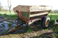 RUSCON MODEL 650 LIME SPREADER