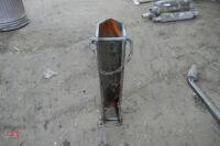 HYDRAULIC RAM SAFETY GUARD - 2