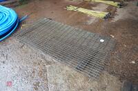 6' X 3' GALV METAL GRATING