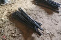 20 BLACK PLASTIC ELECTRIC FENCE STAKES - 4