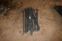 20 BLACK PLASTIC ELECTRIC FENCE STAKES - 7